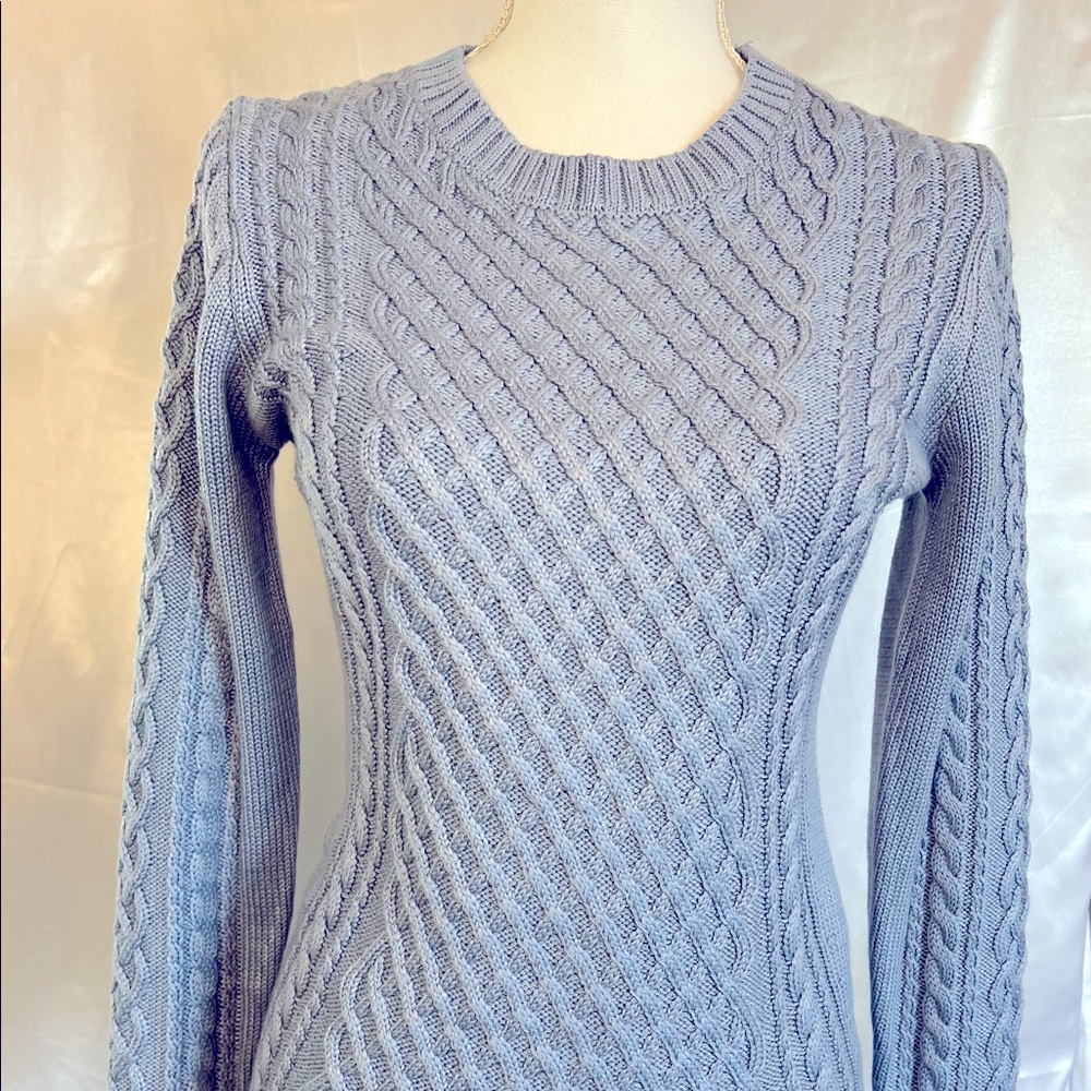 Knit long sleeve sweater women crew neck small